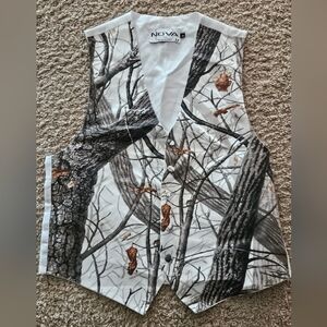 Nature-Inspired Tree Print Vest